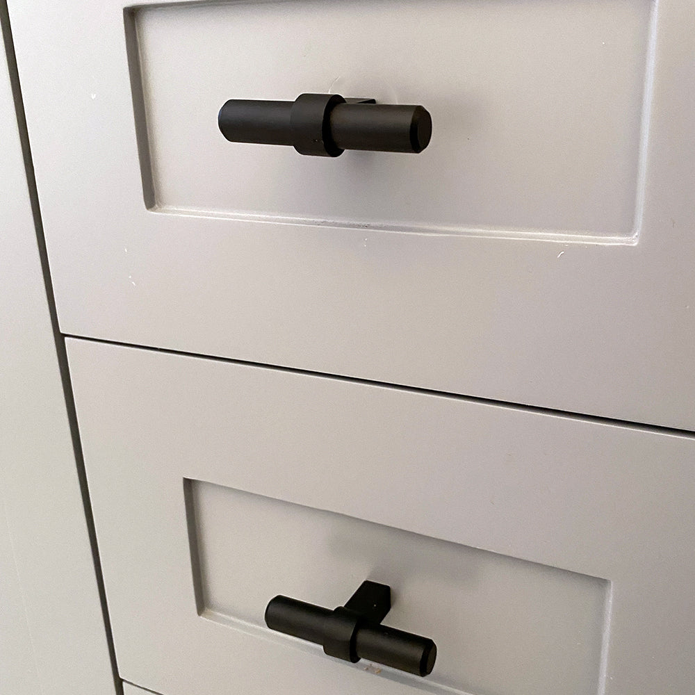 Alpine Hardware | T-Bars and T-Knobs | Kitchen Cabinet Hardware/Dresse Alpine Hardware | T-Bars and T-Knobs | Kitchen Cabinet Hardware/Dresse